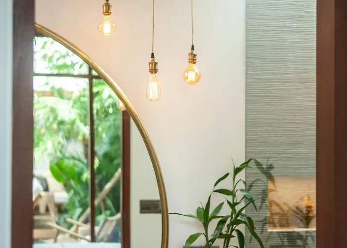 Luxury 5bd 5 Min From Berawa Villa