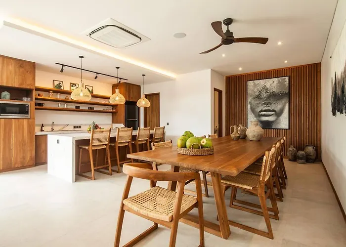 Luxury 5bd 5 Min From Berawa *