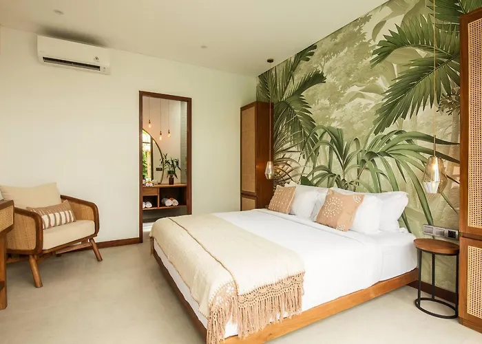Luxury 5bd 5 Min From Berawa Villa Canggu