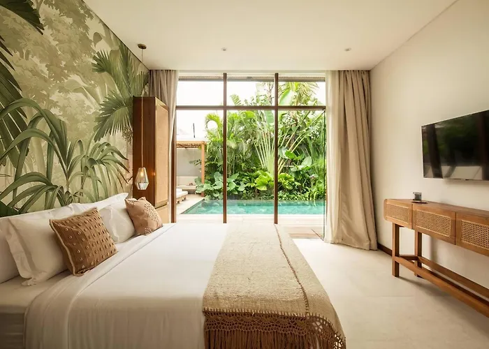 Luxury 5bd 5 Min From Berawa Villa